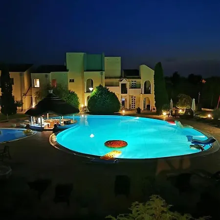 Silver Pool Διαμέρισμα Σίοφοκ